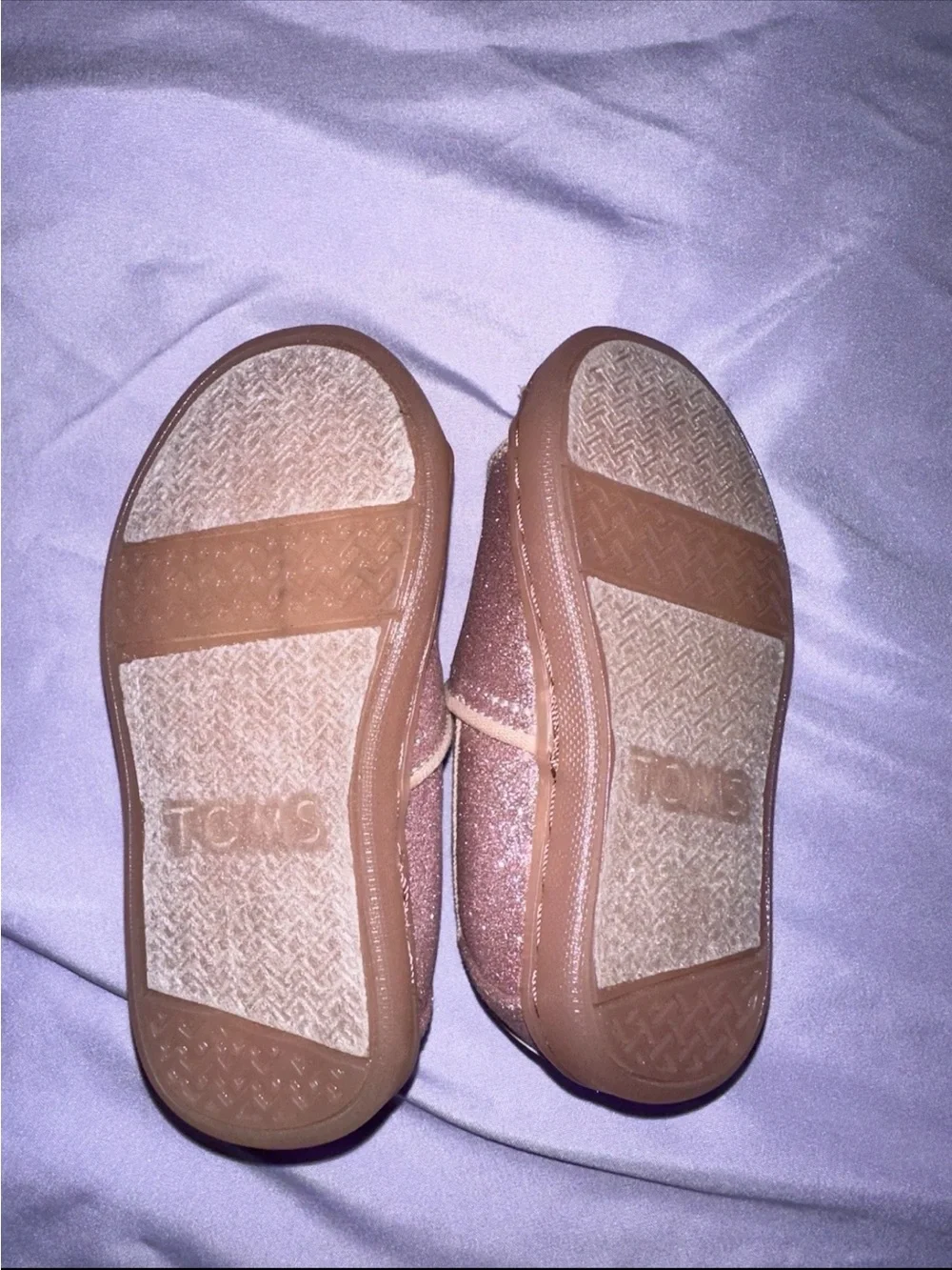 TOMS Kids Glitter Slip-On Moccasins in Rose